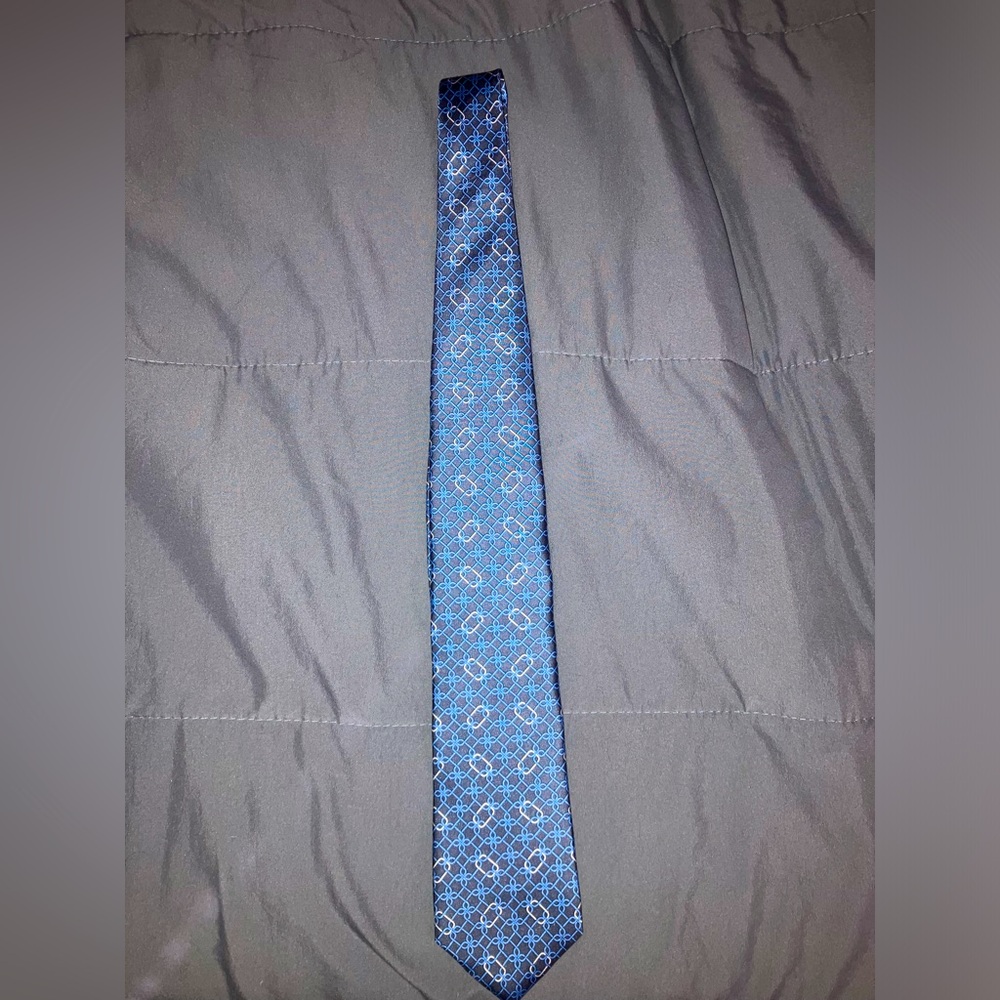 Brooks Brothers “346” silk necktie